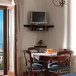 Del Sole בית חווה