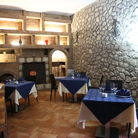 Del Sole Farm stay *