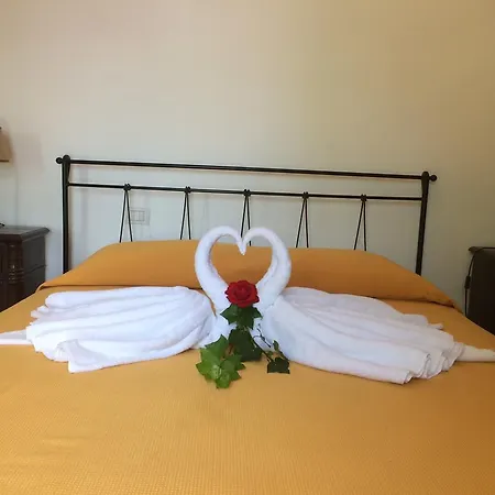 Del Sole Farm stay *