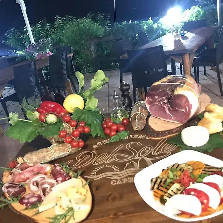 Del Sole Farm stay *